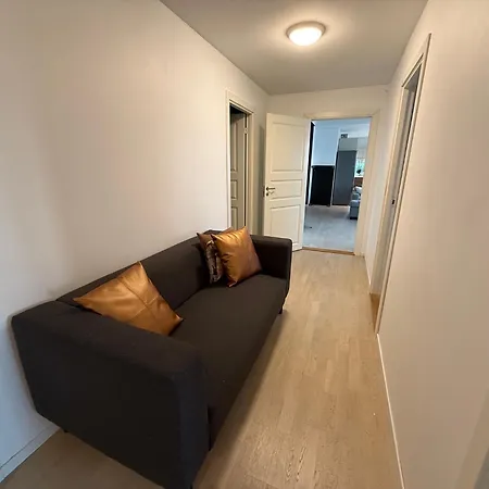 With 5 Bedrooms, Great View And Garden Ferienhaus Bergen